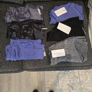 Athleta Women's Breezy Heather Scoop Tee Activewear Bundle